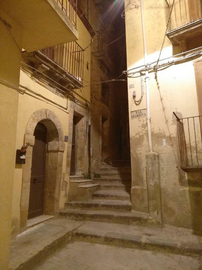 卡尔塔吉罗La Casa Di Bianca公寓 外观 照片